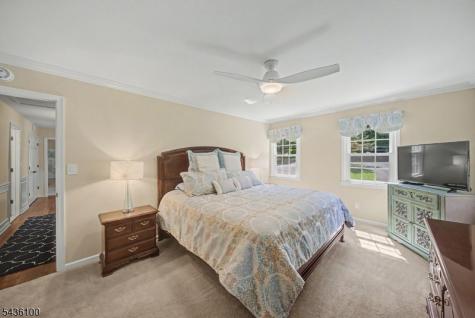 13 Mabro Drive Denville NJ 07834