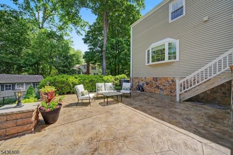 13 Mabro Drive Denville NJ 07834