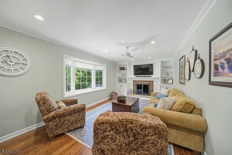 13 Mabro Drive Denville NJ 07834