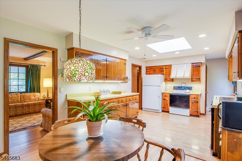 89 Cozy Lake Road Jefferson NJ 07438