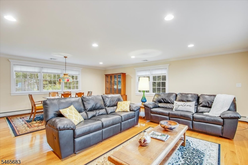 89 Cozy Lake Road Jefferson NJ 07438