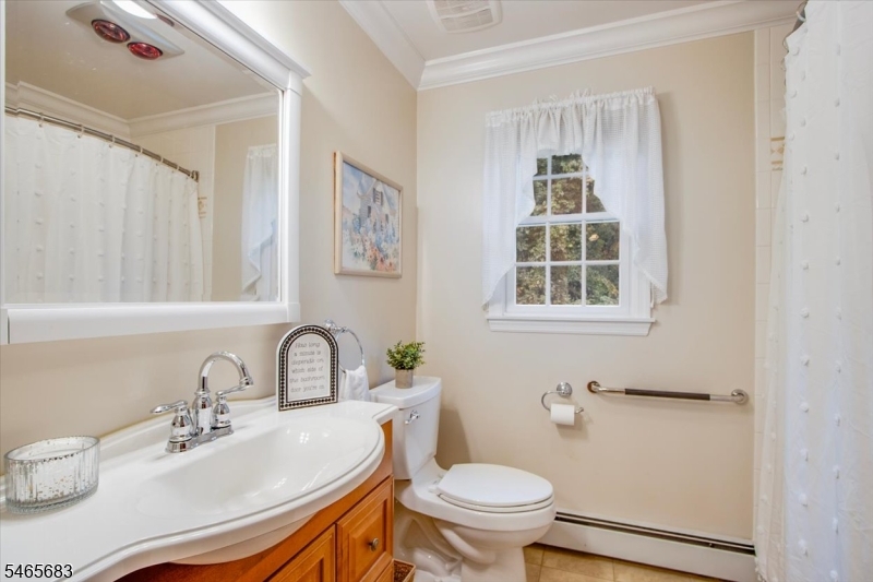 89 Cozy Lake Road Jefferson NJ 07438