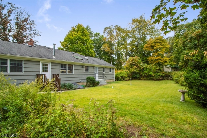 89 Cozy Lake Road Jefferson NJ 07438