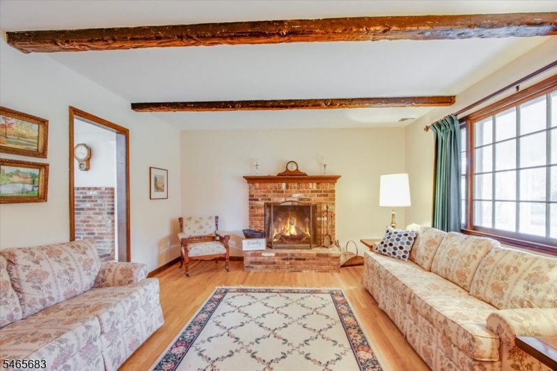 89 Cozy Lake Road Jefferson NJ 07438