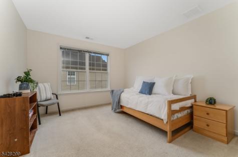 87 Crestview Drive Clinton NJ 08809