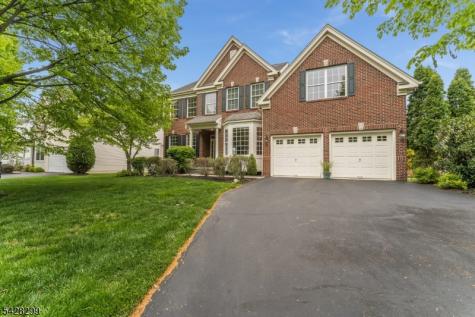 87 Crestview Drive Clinton NJ 08809