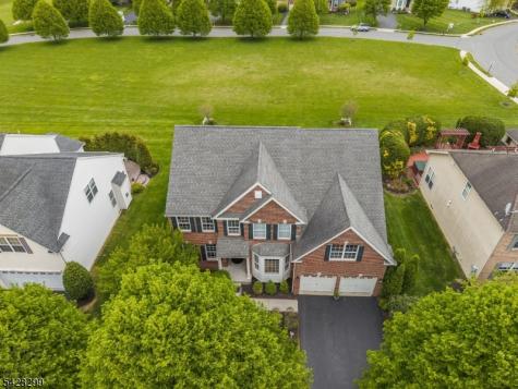 87 Crestview Drive Clinton NJ 08809