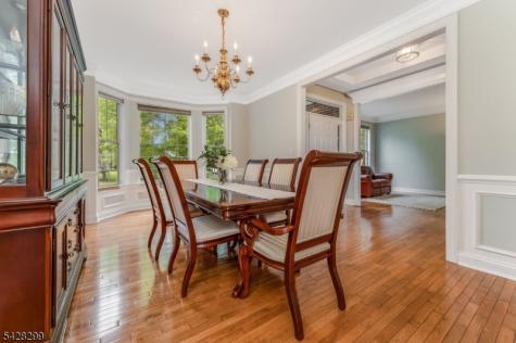 87 Crestview Drive Clinton NJ 08809