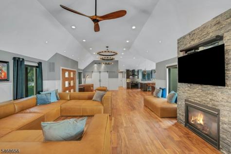 15 Sherwood Drive Watchung NJ 07069