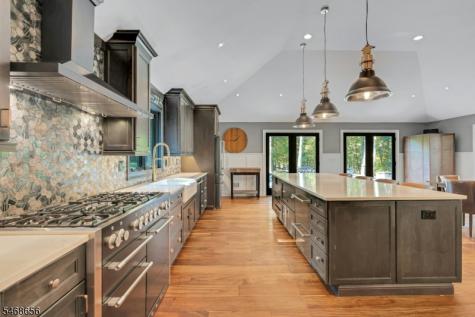 15 Sherwood Drive Watchung NJ 07069