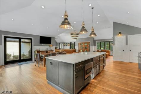15 Sherwood Drive Watchung NJ 07069