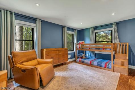 15 Sherwood Drive Watchung NJ 07069