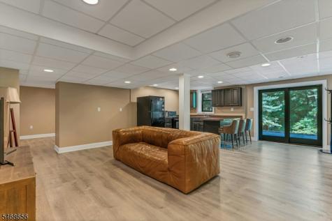 15 Sherwood Drive Watchung NJ 07069