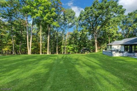 15 Sherwood Drive Watchung NJ 07069