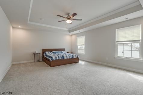 12 Esposito Lane Roxbury NJ 07850