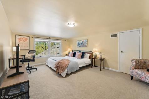 29 Knob Hill Drive Summit NJ 07901