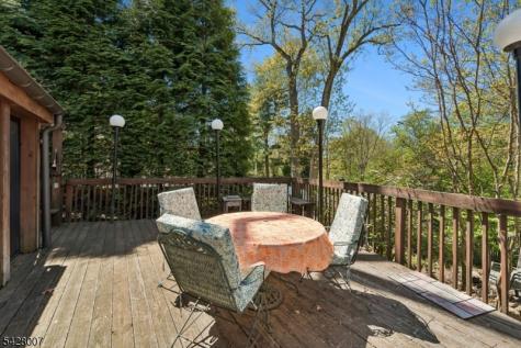 29 Knob Hill Drive Summit NJ 07901