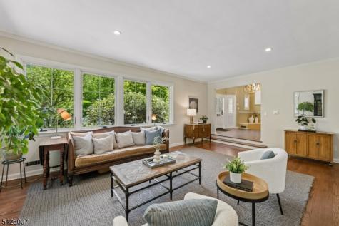 29 Knob Hill Drive Summit NJ 07901