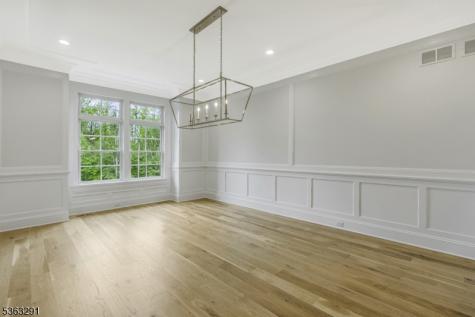 8 Cobblestone Court Warren NJ 07059