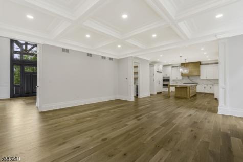 8 Cobblestone Court Warren NJ 07059