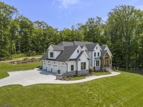 8 Cobblestone Court Warren NJ 07059