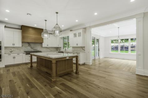 8 Cobblestone Court Warren NJ 07059
