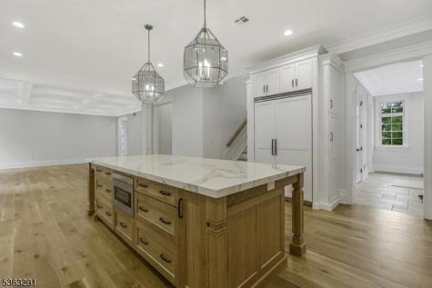 8 Cobblestone Court Warren NJ 07059
