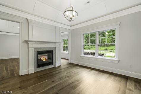 8 Cobblestone Court Warren NJ 07059