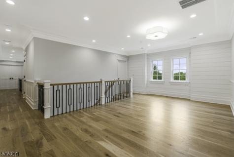 8 Cobblestone Court Warren NJ 07059