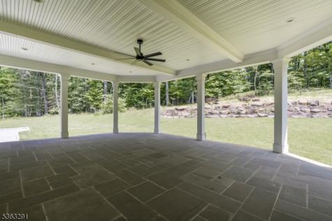 8 Cobblestone Court Warren NJ 07059
