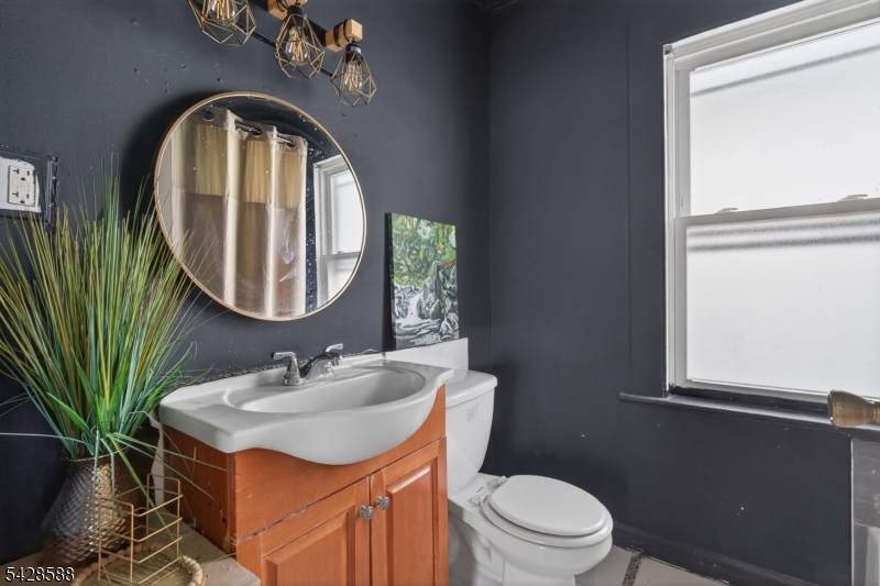 52 Clifford Street East Orange NJ 07018
