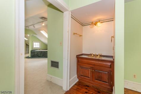 175 ROUTE202 Far Hills NJ 07931
