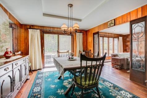 49 Frog Hollow Road Tewksbury NJ 07830