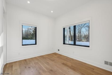 39 Billingsley Drive Livingston NJ 07039