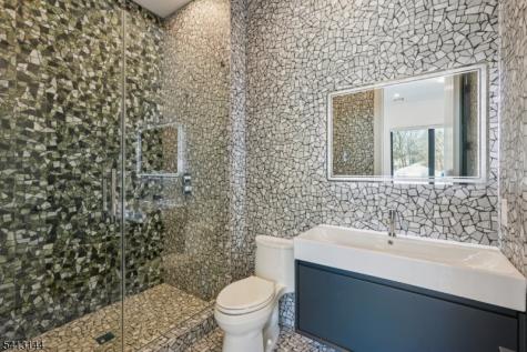 39 Billingsley Drive Livingston NJ 07039