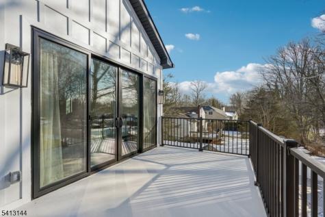 39 Billingsley Drive Livingston NJ 07039