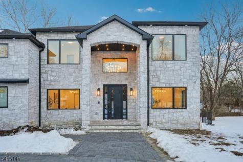 39 Billingsley Drive Livingston NJ 07039