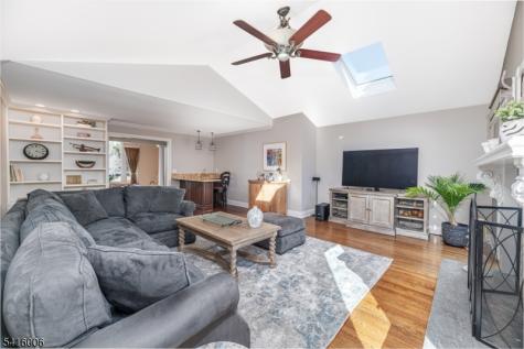 18 Kerby Lane Mendham NJ 07945