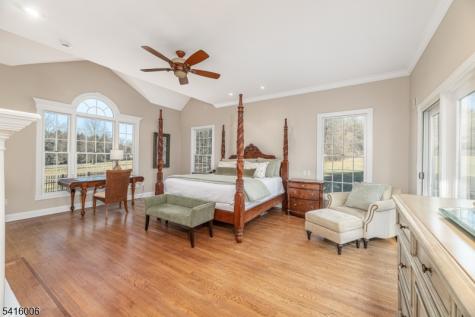 18 Kerby Lane Mendham NJ 07945