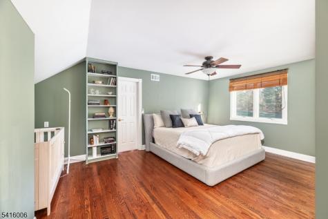 18 Kerby Lane Mendham NJ 07945