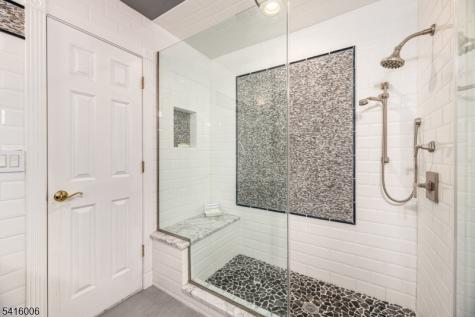 18 Kerby Lane Mendham NJ 07945