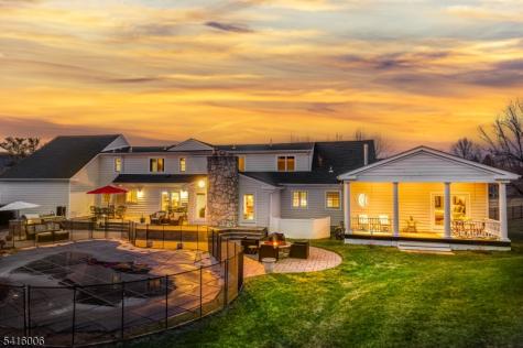 18 Kerby Lane Mendham NJ 07945