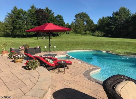 18 Kerby Lane Mendham NJ 07945
