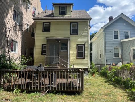 141 Shepard Avenue East Orange NJ 07018
