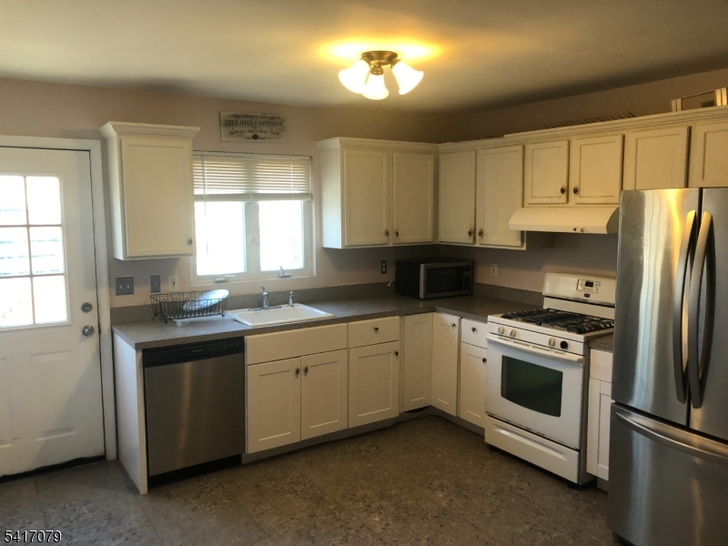 202 North Street Manville NJ 08835