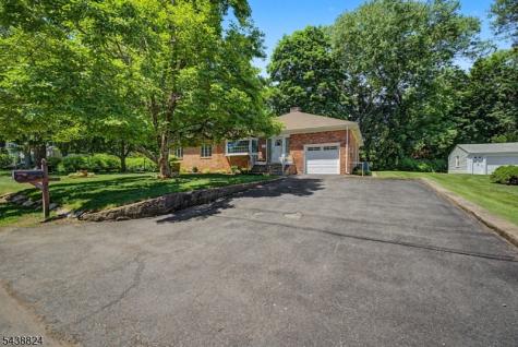 25 Birchwood Road Denville NJ 07834