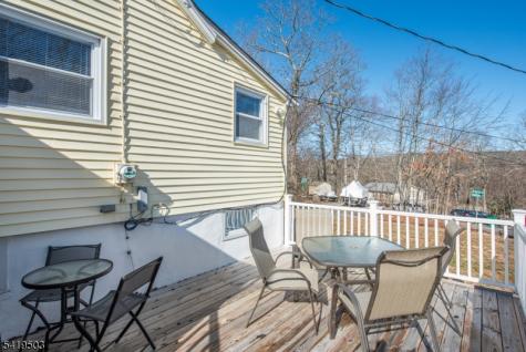 40 Kingsland Road West Milford NJ 07421