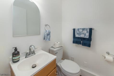40 Kingsland Road West Milford NJ 07421