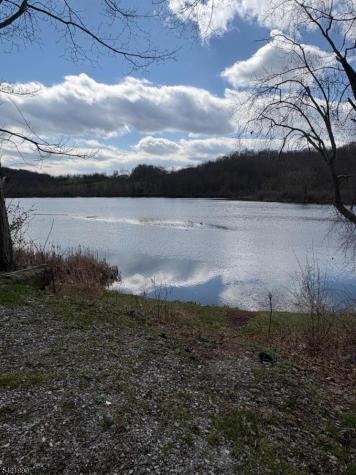 712 State Route 23 Wantage NJ 07461