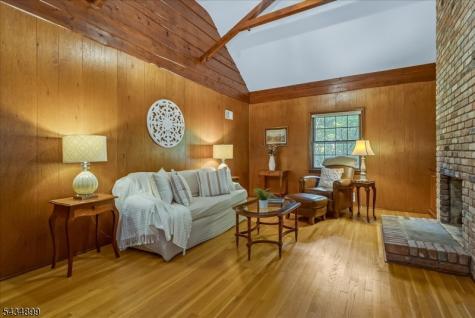 1110 Minisink Way Westfield NJ 07090